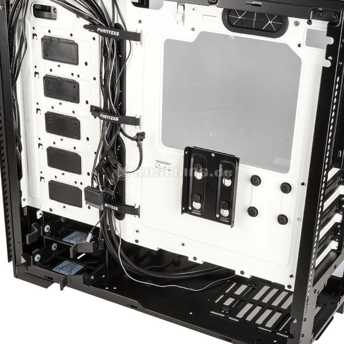 Phanteks Enthoo Pro M Tempered Glass Special Edition schwarz/weiß, Glasfenster