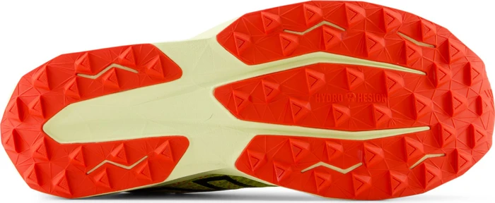 New Balance FuelCell Venym tea tree/neo flame/black (Herren)