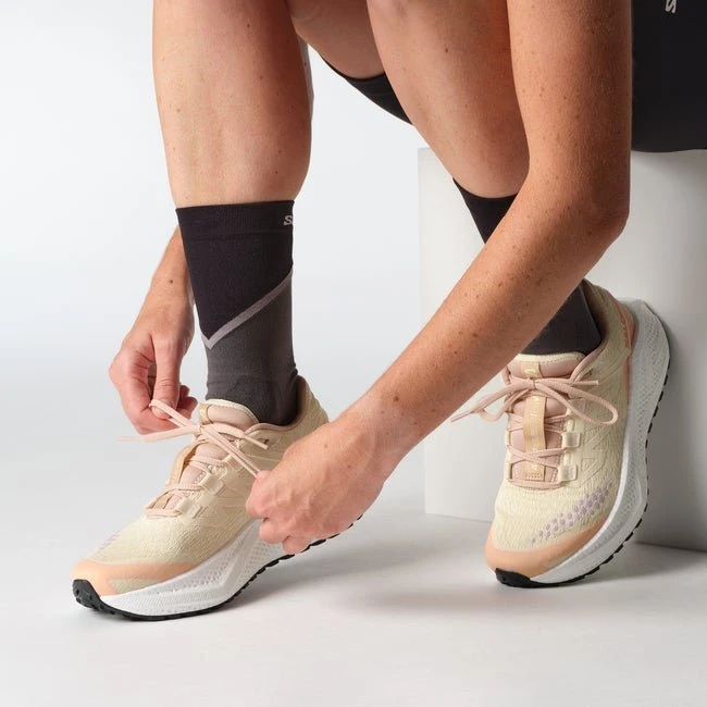 Salomon Aero Glide 3 Grvl shortbread/white/fusion coral (Damen)