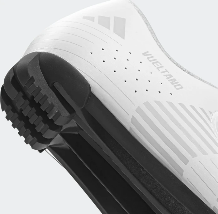 adidas Vueltano cloud white/crystal white/core black