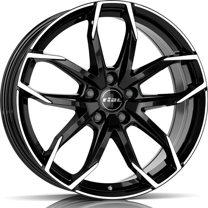 rial Lucca 8.0x18 5/114.3 ET45 schwarz frontpoliert