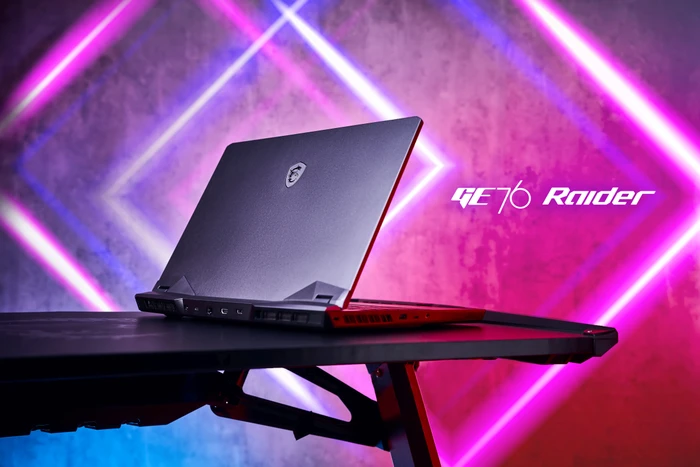 MSI GE76 Raider DC 10UH-628, Core i9-10980HK, 32GB RAM, 2TB SSD, GeForce RTX 3080, DE