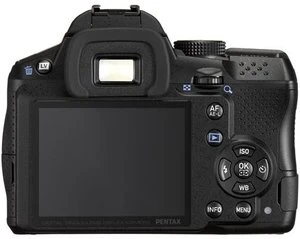 Pentax K-30 schwarz mit Objektiv smc DA 18-55mm 3.5-5.6 AL WR