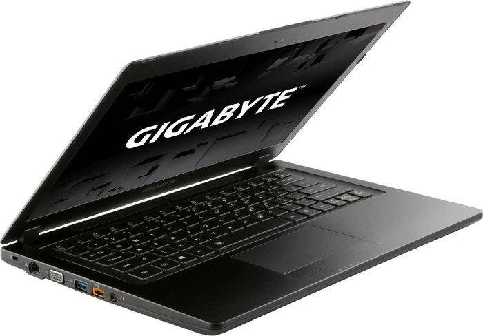 GIGABYTE P34W v5, Core i7-6700HQ, 8GB RAM, 1TB HDD, GeForce GTX 970M, DE