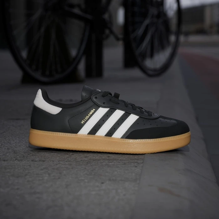 adidas Velosamba Leather core black/cloud white/gold metallic