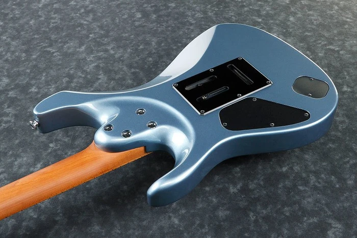 Ibanez AZ2402 ICM Ice Blue Metallic