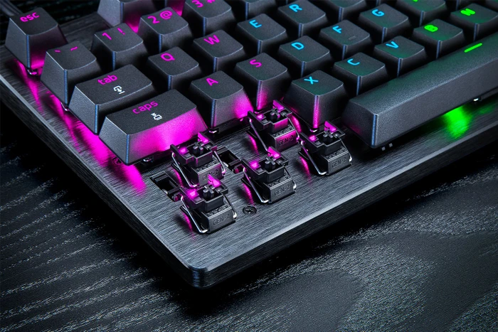 Razer Huntsman V3 Pro Tenkeyless, schwarz, LEDs RGB, Razer Analog Optical Switch Gen-2, USB, FR