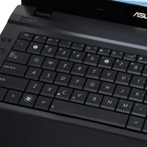 ASUS B43J-VO032X, Core i5-560M, 2GB RAM, 500GB HDD, Mobility Radeon HD 5470, PL