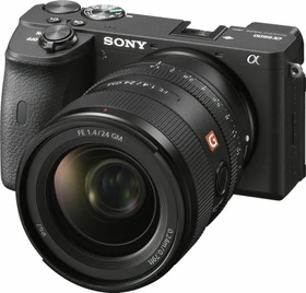 Sony Alpha 6600 mit Objektiv E 18-135mm 3.5-5.6 OSS