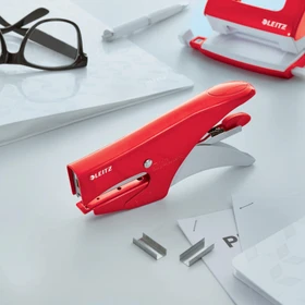 Leitz 5531 Heftzange, rot
