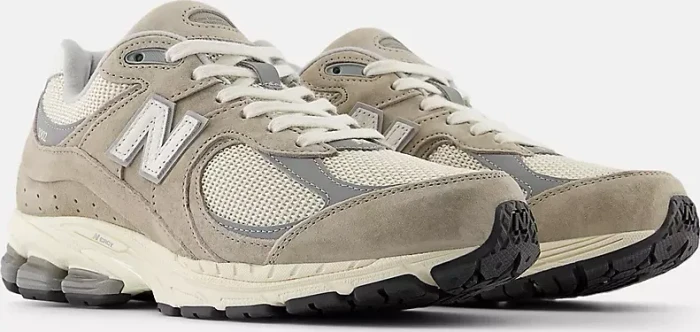 New Balance 2002R arid stone/linen