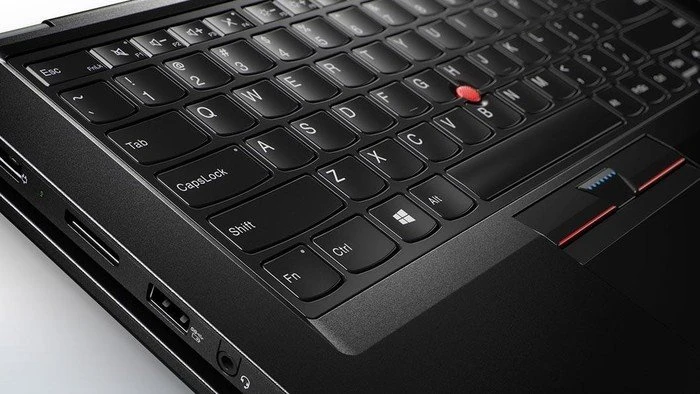 Lenovo ThinkPad Yoga P40, Core i7-6500U, 8GB RAM, 256GB SSD, Quadro M500M, PL