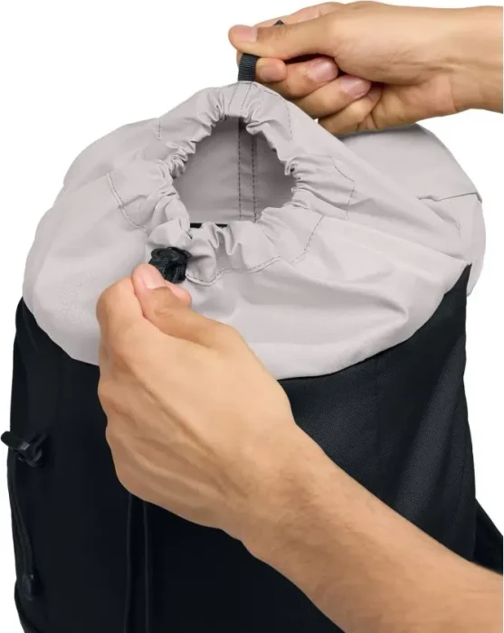 Vaude Jura 18 schwarz