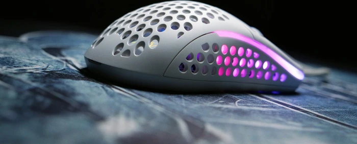 Xtrfy M42 RGB weiß, USB