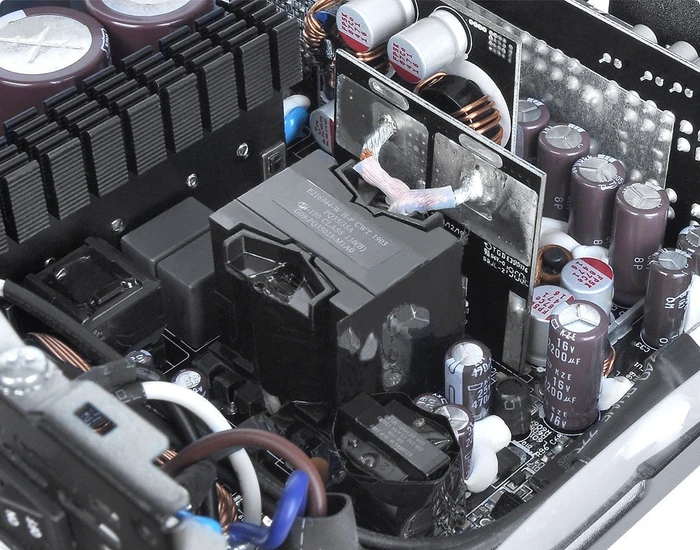 Thermaltake ToughPower GF1 ARGB 650W, ATX 2.4
