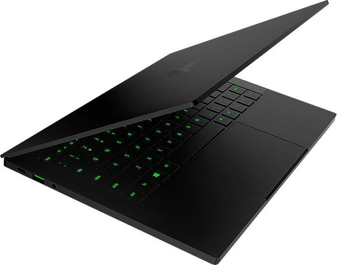 Razer Blade Stealth 13 (2018), Core i7-8565U, 16GB RAM, 256GB SSD, GeForce MX150, DE