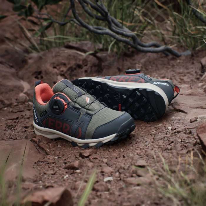 adidas Terrex Agravic BOA Rain.RDY olive strata/semi impact orange/wonder beige (Junior)