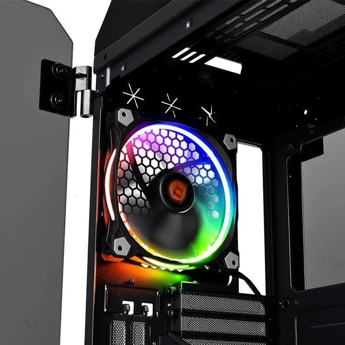 Thermaltake View 71 TG RGB, Glasfenster
