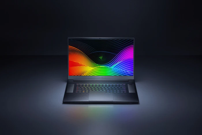 Razer Blade Pro 17 (2019) - FHD/144Hz, Core i7-9750H, 16GB RAM, 512GB SSD, GeForce RTX 2060, DE