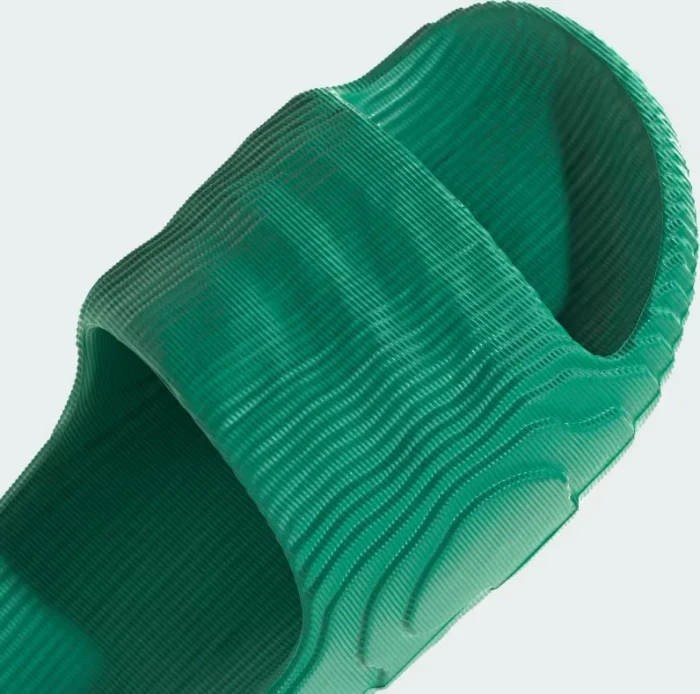 adidas Adilette 22 bold green/core black