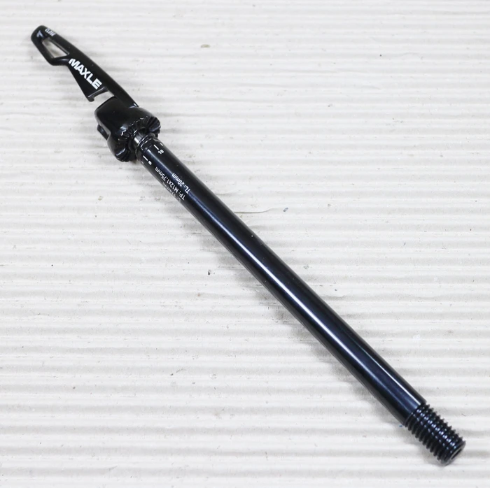 RockShox Maxle Ultimate MTB 12x142 TA Steckachse hinten