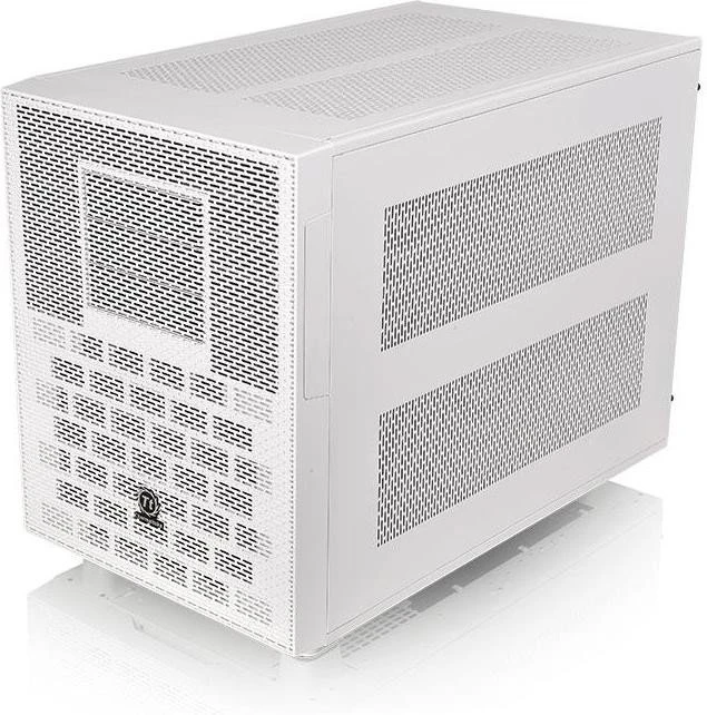 Thermaltake Core X9 Snow Edition weiß, Acrylfenster