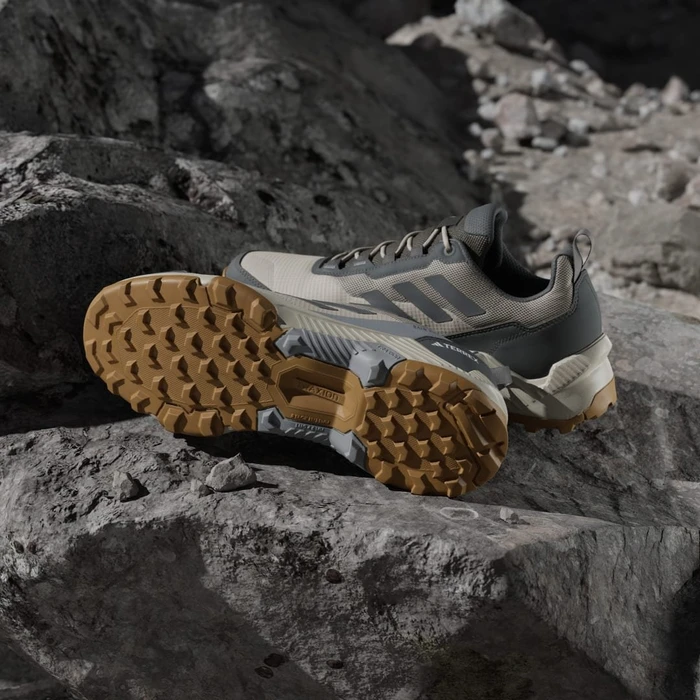 adidas Terrex Eastrail 2.0 Rain.RDY wonder beige/grey six/bronze strata (Herren)