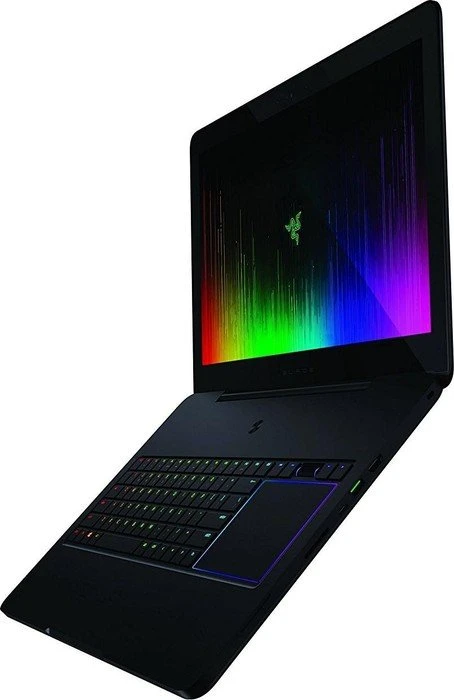 Razer Blade Pro, Core i7-6700HQ, 32GB RAM, 512GB SSD, GeForce GTX 1080, DE