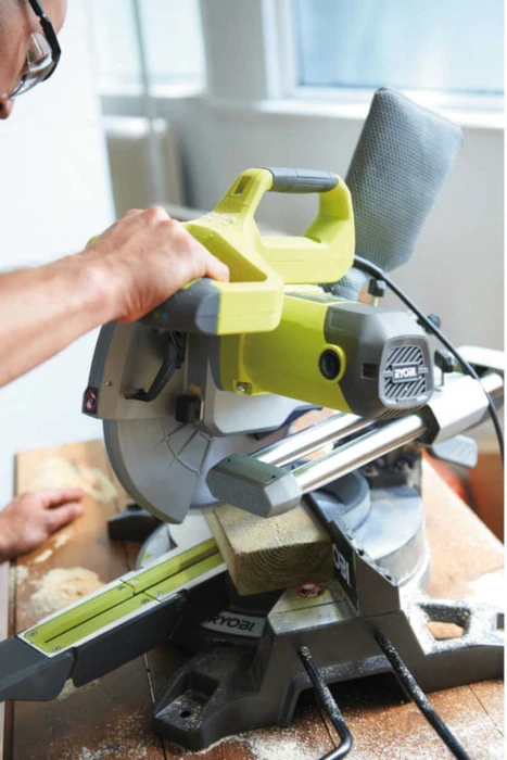 Ryobi EMS254L Elektro-Paneelsäge