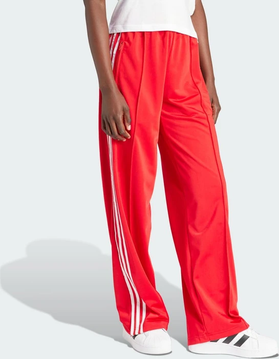 adidas Firebird Loose Trainingshose lang better scarlet (Damen)