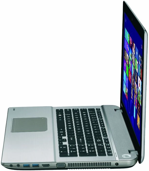 Toshiba Satellite P70-A-126, silber, Core i7-4700MQ, 32GB RAM, 256GB SSD, 3TB HDD, GeForce GT 745M, DE