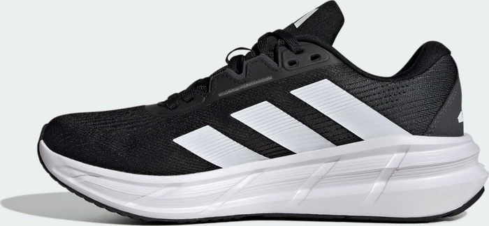 adidas Questar 3 core black/cloud white/carbon (Damen)