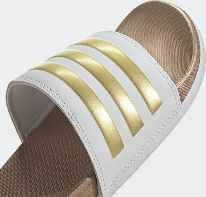 adidas Comfort Adilette cloud white/matte gold (Damen)