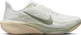 Nike Pegasus 42 spruce aura/pale ivory/sanddrift/jade horizon (Herren)
