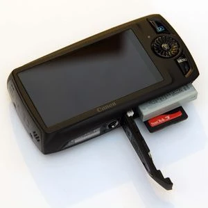 Canon Digital Ixus 300 HS schwarz