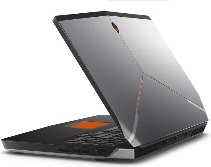 Dell Alienware 17 R2, Core i7-4710HQ, 8GB RAM, 128GB SSD, 1TB HDD, GeForce GTX 970M, DE