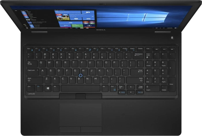 Dell Precision 3520, Core i7-6820HQ, 16GB RAM, 512GB SSD, Quadro M620, DE