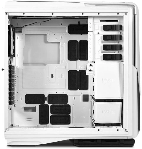 NZXT Phantom 820 weiß, Acrylfenster