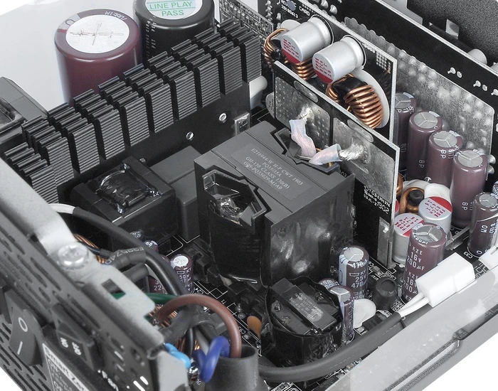 Thermaltake ToughPower GF1 ARGB 750W, ATX 2.4