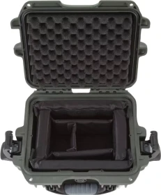 Nanuk 905 Schutzkoffer mit Trennwand Olive