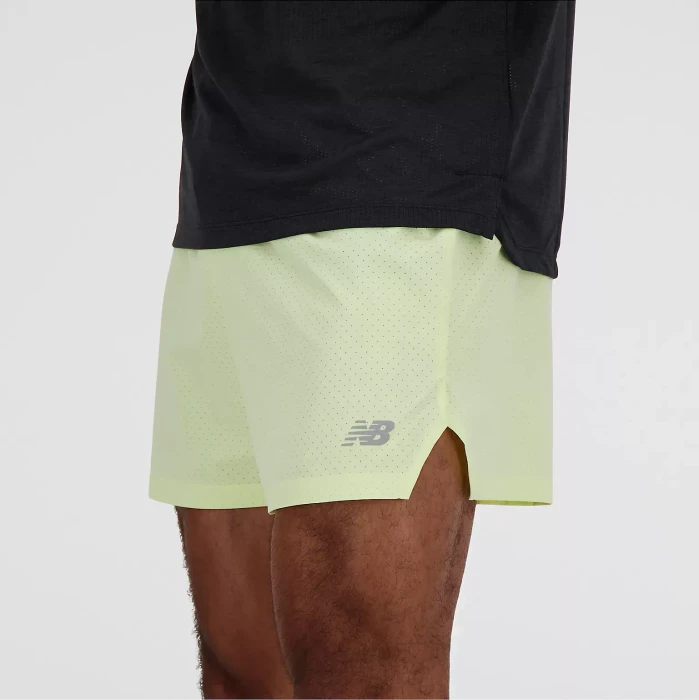 New Balance RC 5" Laufhose kurz limelight (Herren)