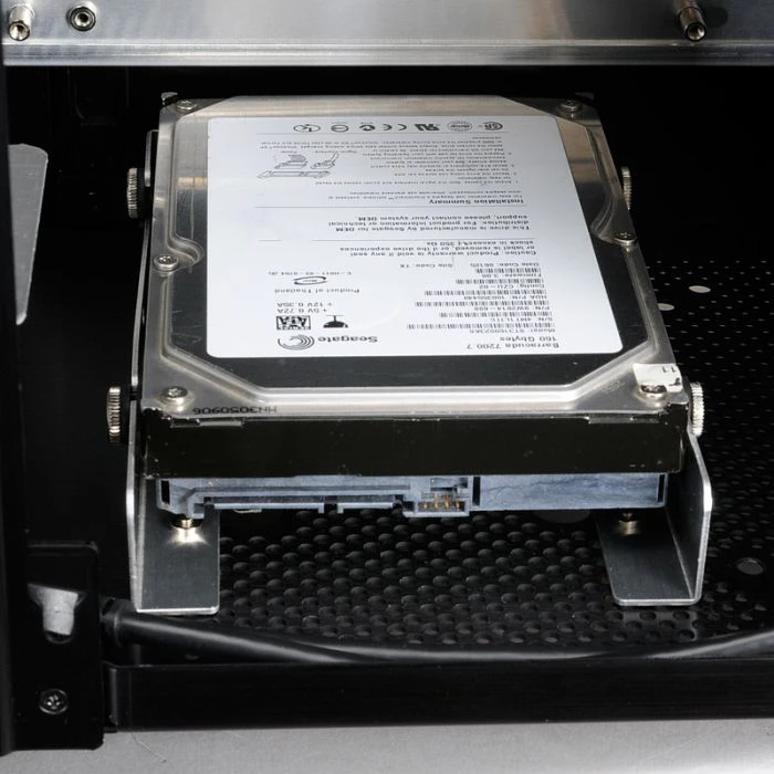 Lian Li PC-Q27B schwarz, Mini-ITX