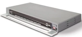 Belkin OmniView Quad-Bus-Serie 2x8