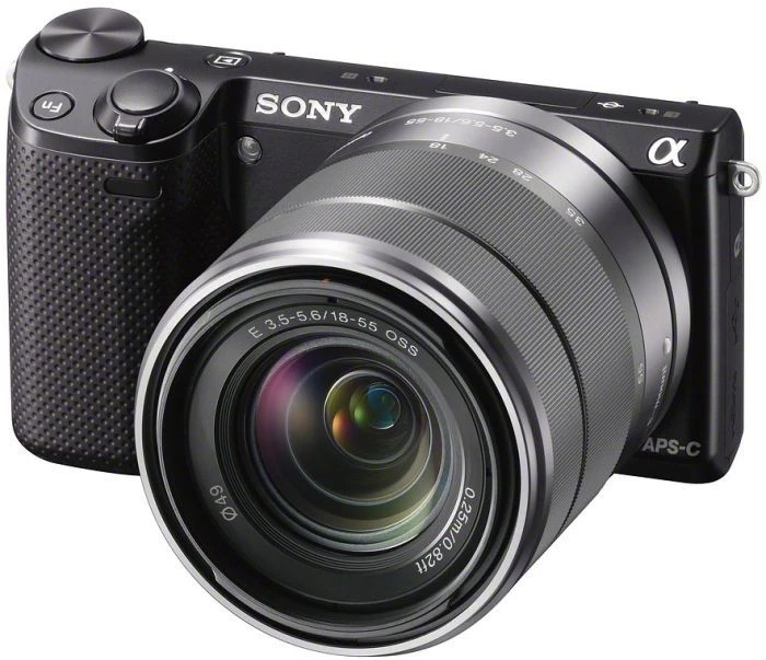 Sony Alpha NEX-5R schwarz mit Objektiv E 18-55mm 3.5-5.6 OSS