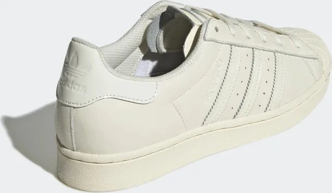 adidas Superstar off white/core black (Damen)