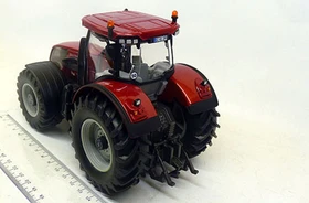 SIKU Farmer Valtra S