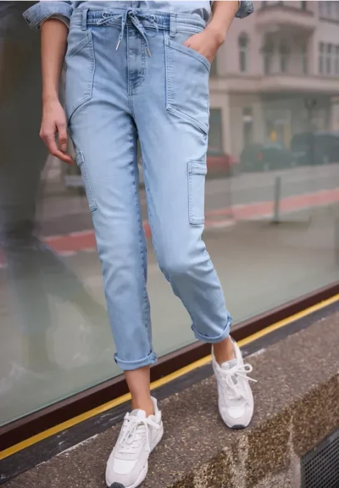 Street One Studio Tapered Leg Casual Jeans light bleached wash (Damen)
