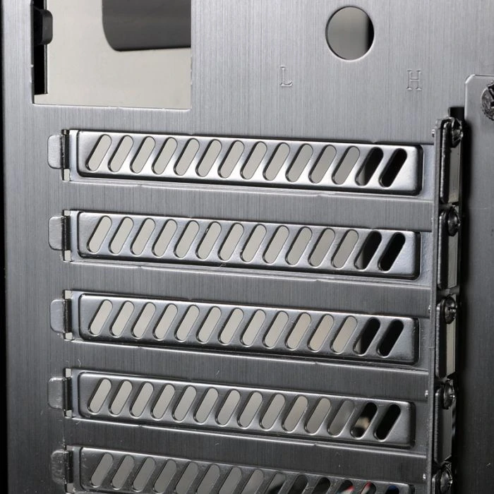 Lian Li PC-V650B schwarz
