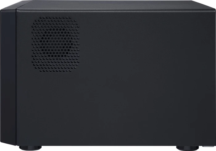 QNAP QuTS hero TVS-872XT-i7-16G, 16GB RAM, 1x RJ-45 10GBase-T, 2x RJ-45 1000Base-T