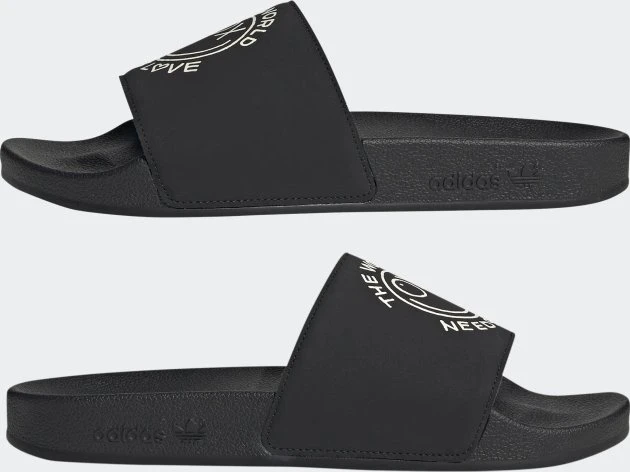 adidas X Andre Saraiva Adilette core black/cream white/pantone